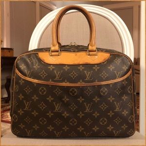 Authentic Louis Vuitton Deauville